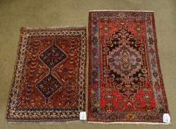 Tapis d'Orient noué main (2) CHIRAZ et HAMADAN (usures) Tapis d'Orient noué main (2) CHIRAZ et HAMADAN (usures)