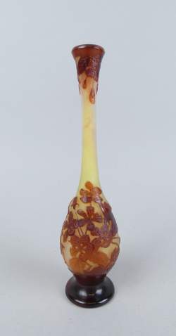 Verrerie : Vase soliflore Art Nouveau signé GALLE Emile