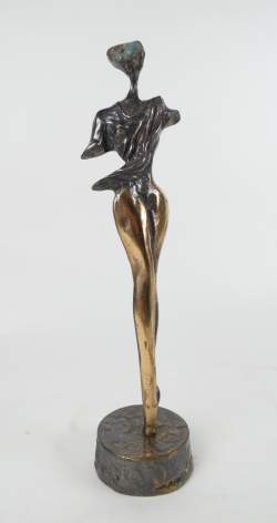 Sculpture : Bronze doré - Femme - signé LOHE Yves Sculpture : Bronze doré - Femme - signé LOHE Yves