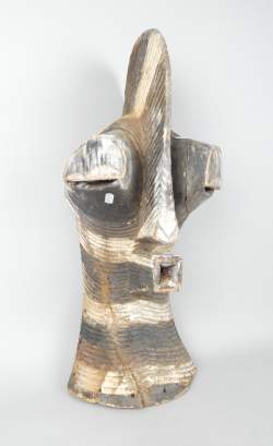 Africain : Masque Songey KIFWEBE Congo Africain : Masque Songey KIFWEBE Congo