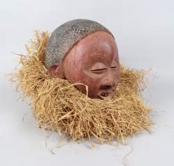 Africain : Masque de circoncision Nkanu Congo Africain : Masque de circoncision Nkanu Congo