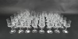 Verrerie: Service de verres en cristal de ZWIESEL Germany (37pcs): 7 flûtes à ch