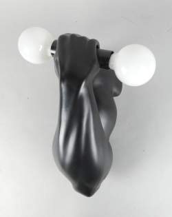 Luminaire : Applique en faïence - bras portant une haltère - à 2 lumières cachet Jean Claude PEIRE