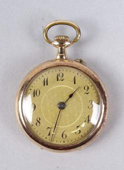 Bijou : Montre de gousset de col cuvette extérieure gravée en or jaune 18K mouvement à remontoir (en état)