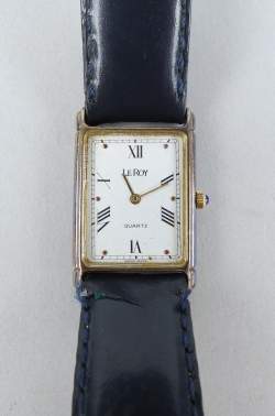 Bijou : Montre bracelet d'homme rectangulaire cadran LEROY en argent 925 plaqué or mvt à quartz (non testé) avec bracelet (usures)