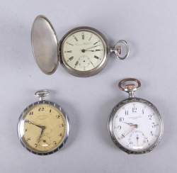 Bijou : Montre de gousset en argent niellé mouvement à remontoir (3) (En état) : Savonnette Tavannes Watch (mqe) , IAXA , Chronomètre L.Nicolas Liège