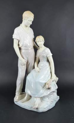 Sculpture: céramique -couple de paysans- (mq manche) H:55cm made in Austria
