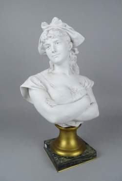 Sculpture: Buste en biscuit -Dorine- signé HARZE Léopold Sculpture: Buste en biscuit -Dorine- signé HARZE Léopold