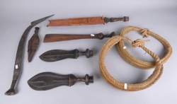 Africain: Epées, couteaux et ceintures Congo