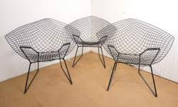 Meuble : 3 fauteuils en acier laqué noir (pt oxy , certaines vis remplacées) modèle - DIAMOND - designer BERTOIA Harry