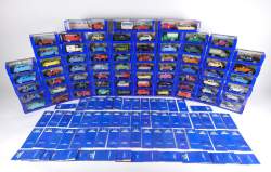 BD : Miniatures 1/43e de la série - En voiture TINTIN - éd Atlas HERGE Moulinsart en boite avec certificat pour la plupart , certains modèles de voiture sont en double