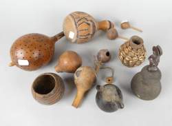 Africain : Récipient (calebasse) ethnographies diverses (11pcs)