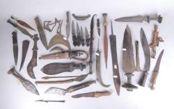 Africain : Lot d'objets en métal ethnographies diverses