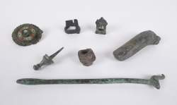 Objet : Objets de fouille en bronze , probable période Mérovingienne (7pcs)