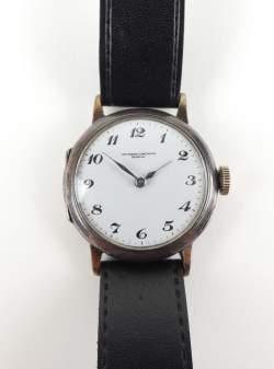 Bijou : Montre de gousset transformée en bracelet mouvement signé VACHERON CONSTANTIN pour J.E. CALDWELL boitier argent mvt a remontoir (En état)