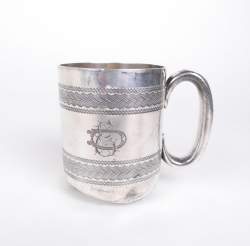 Argenterie : Timballe en argent (acc)