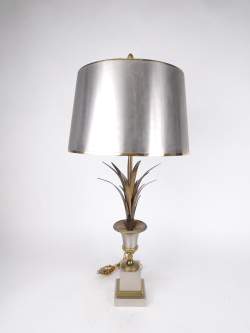 Luminaire : Lampe de Bureau gravé Maison Charles (pt taches) - Palmier - en métal argenté et doré 3 lumières