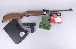 Militaria : Pistolet à CO2 WALTHER CP88 (Umarex) + carabine à plomb PERFECTA 45mm (oxy) + cibles avec support