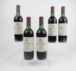 Vin : 5 bouteilles Château Giscours Margaux 3 de 1969 et 1 de 1967 Grand Cru Classé , 1 niveau mi - épaule (2 EA)