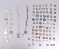 Collection de pièces de monmaie : beau petit lot en argent et au kilo , 2 médailles dont une en argent montée en bijou