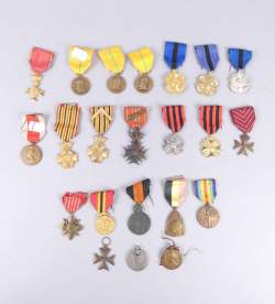 Militaria : 22 médailles Belges