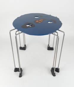 Meuble : Table d'appoint (traces d'usage) cachet du designer PESCE Gaetano