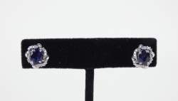 Bijou: Paire de boucles d'oreilles en or blanc 18K sertie desaphirs pour env. 1,
