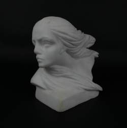 Sculpture : Buste en marbre de carrare - Personne cheveux au vent - (pt ecl)