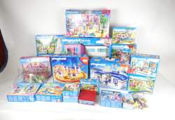 Jouet : Playmobil : lot de 19 sets (nbr de pièces à vérifier) dont : CityLife ref. 5574 , 9078 et 4234 + divers éléments de décors et accessoires